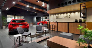 Tấm Nhựa Plasker Trang Trí SHOWROOM Xe Ô Tô