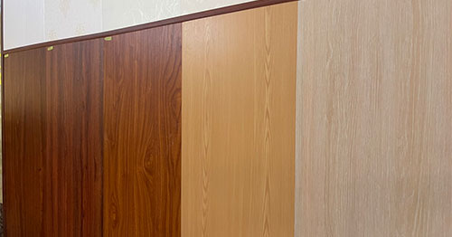 ưu điểm ốp tường bằng tấm nhựa pvc vân gỗ