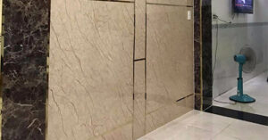 Ốp tường bằng tấm nhựa giả đá