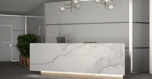 Vì sao nên chọn tấm nhựa giả đá ốp quầy lễ tân