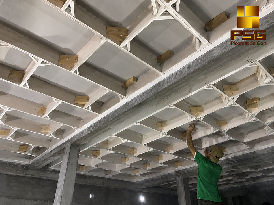 làm tổ yến bằng tấm nhựa PVC