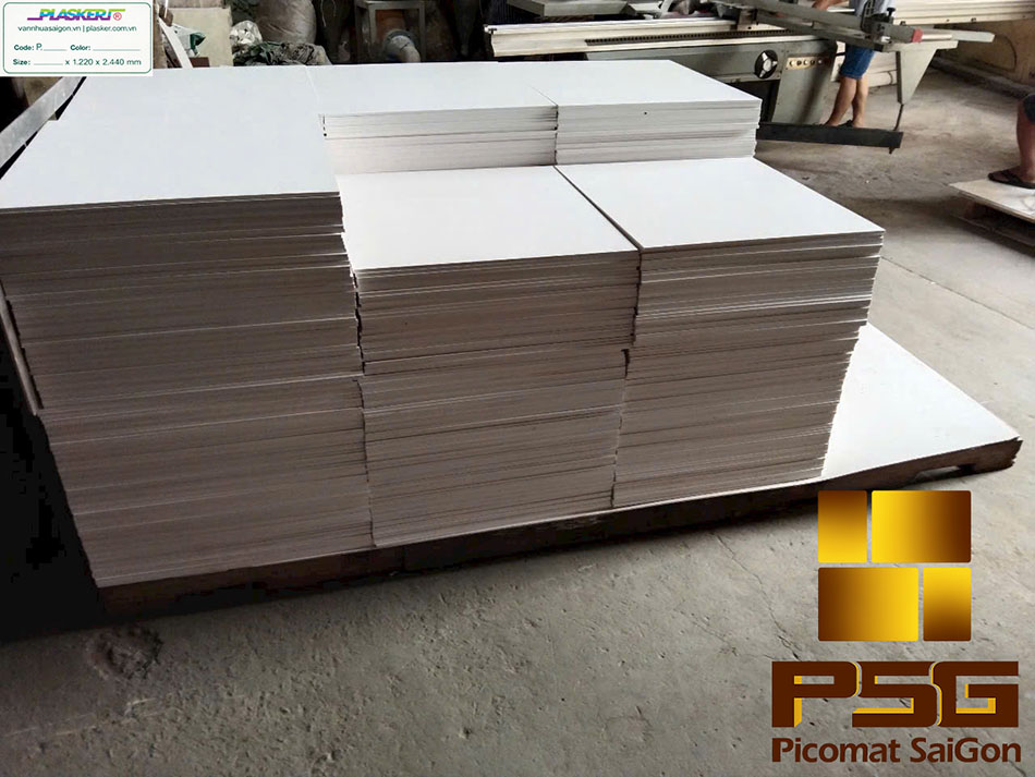 Tấm nhựa PVC Plasker