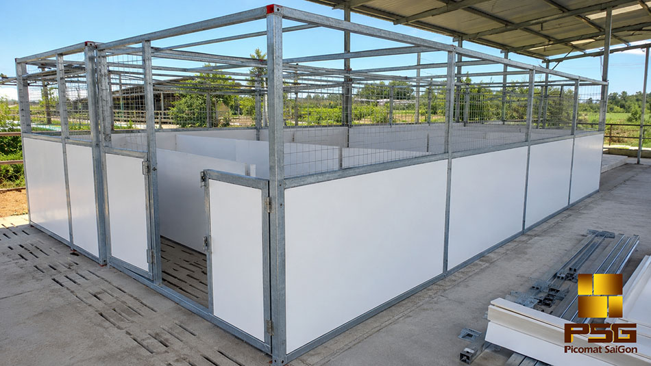 Chuồng Heo Bằng Tấm Nhựa PVC: Giải Pháp Chăn Nuôi Hiệu Quả 5 Làm chuồng heo bằng tấm nhựa PVC Plasker
